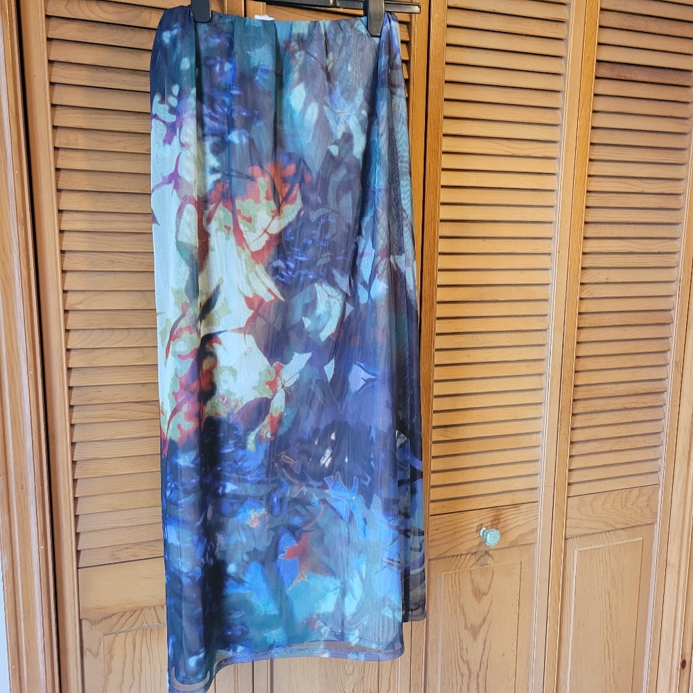 Anne Klein Abstract Colorful Long Skirt